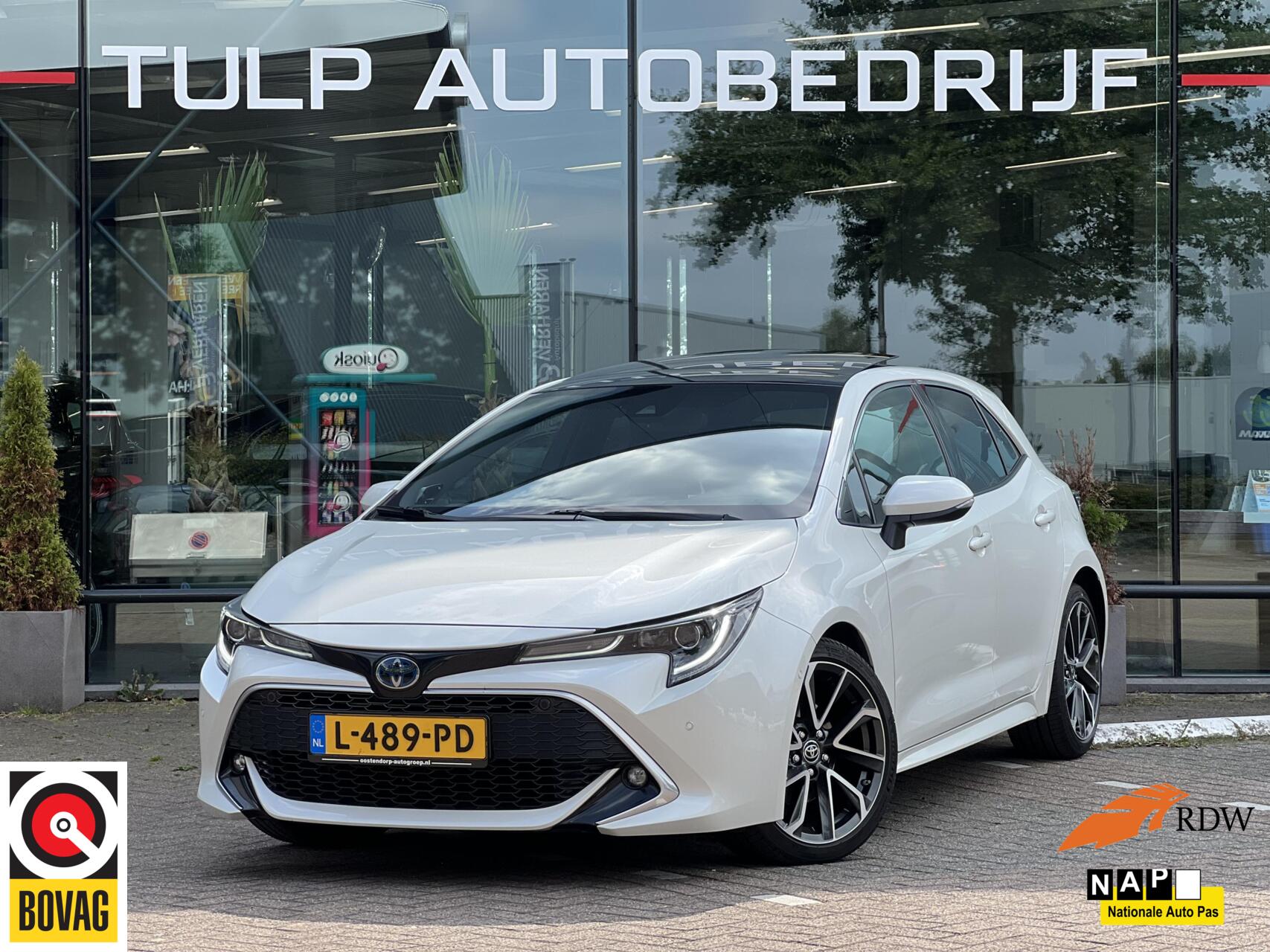 Toyota Toyota Corolla 2.0 Hybrid Premium Dealer Topstaat! NL NAP 2021 - voorkant