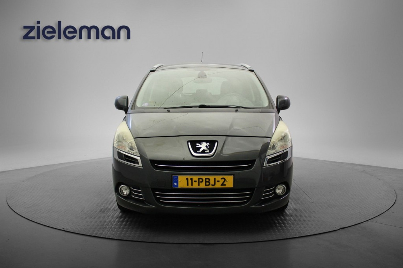 Foto van Peugeot 5008