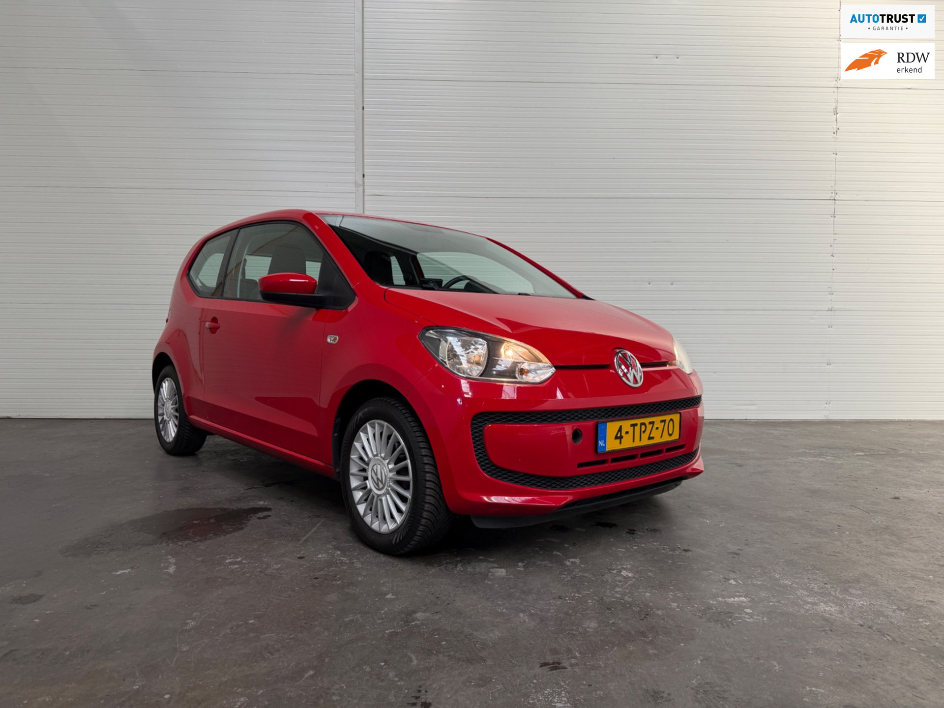 Volkswagen Up 1.0 move up! LMV 15 inch / airco / 2012 - voorkant