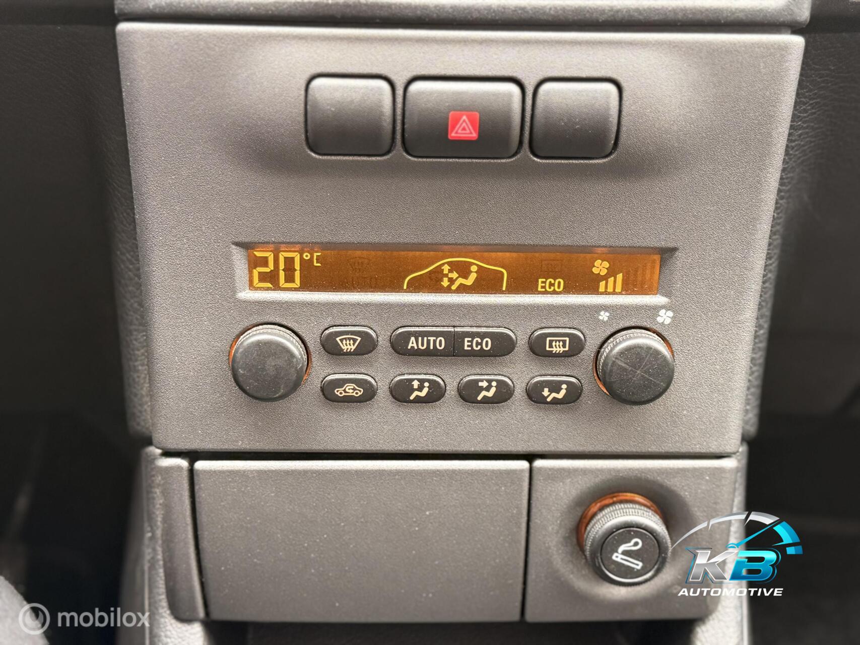 Foto van Opel Zafira-a