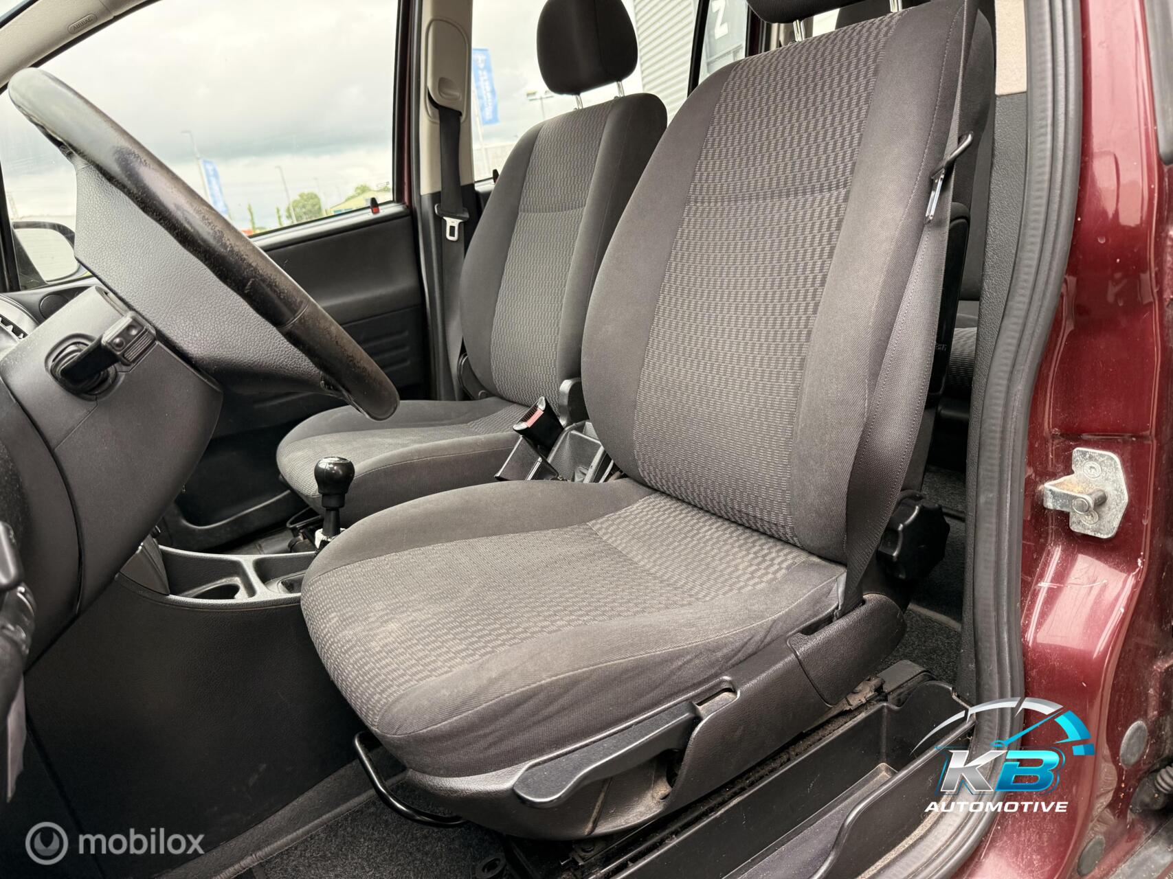 Foto van Opel Zafira-a