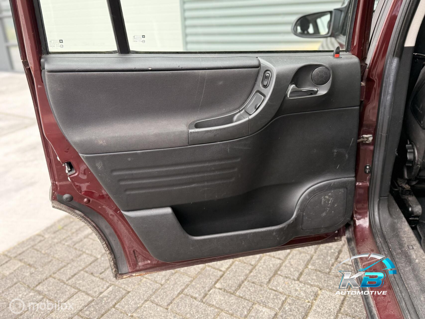 Foto van Opel Zafira-a