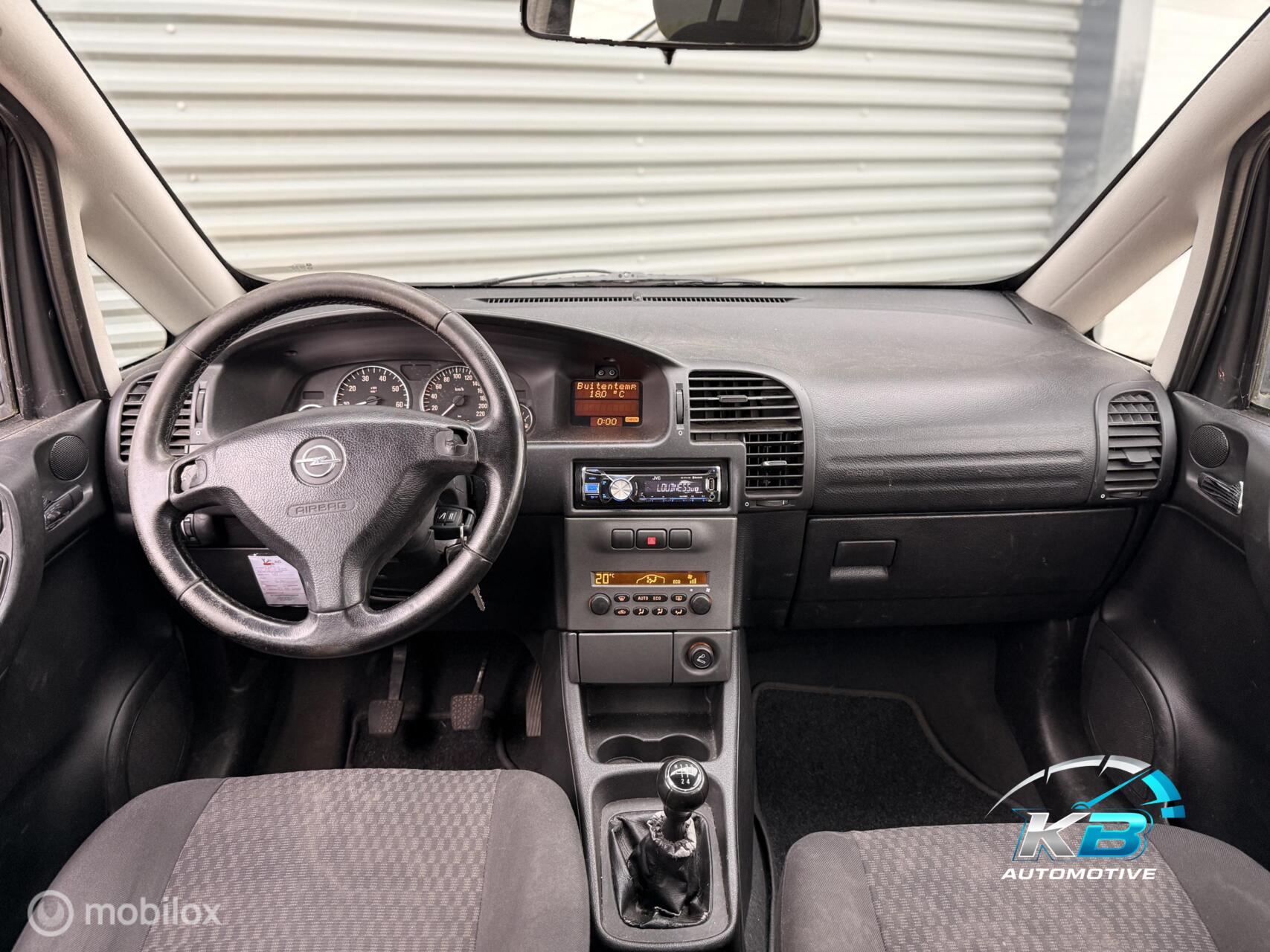 Foto van Opel Zafira-a
