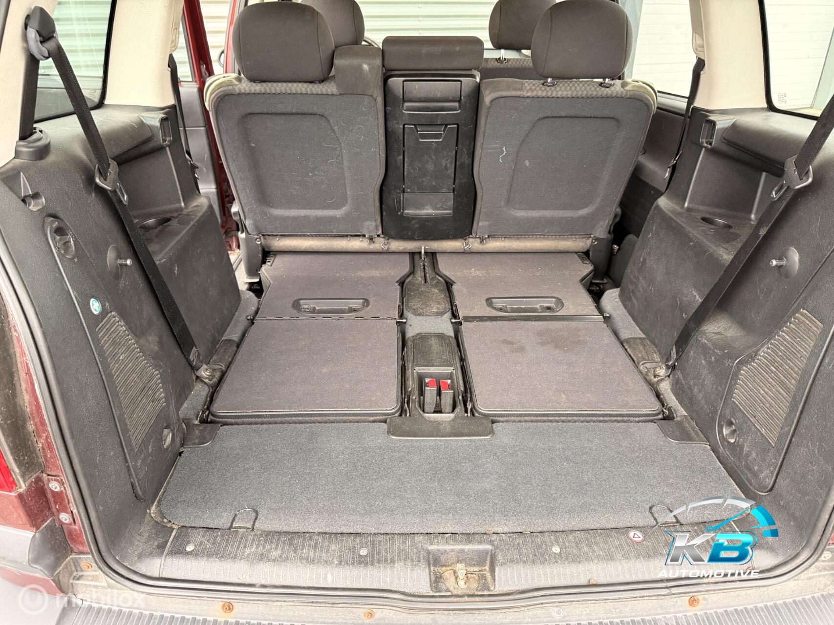 Foto van Opel Zafira-a