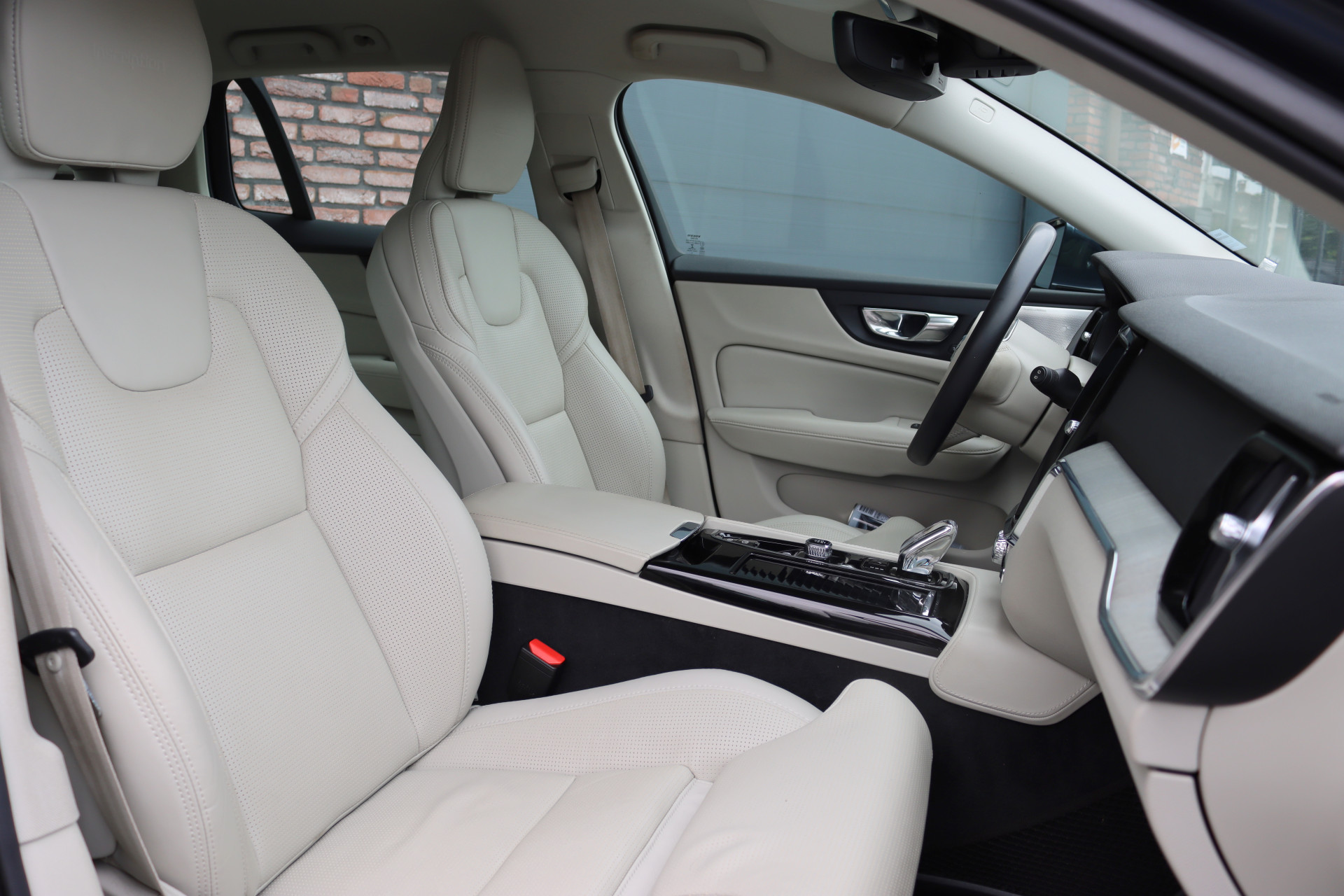 Foto van Volvo V60 T8 Twin Engine