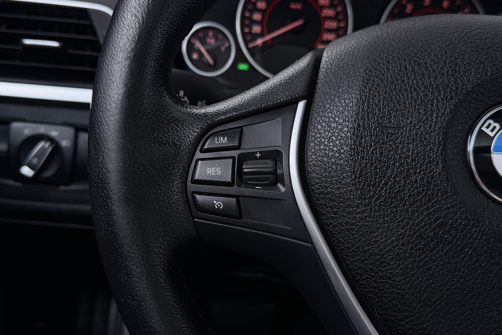 Foto van BMW 320i