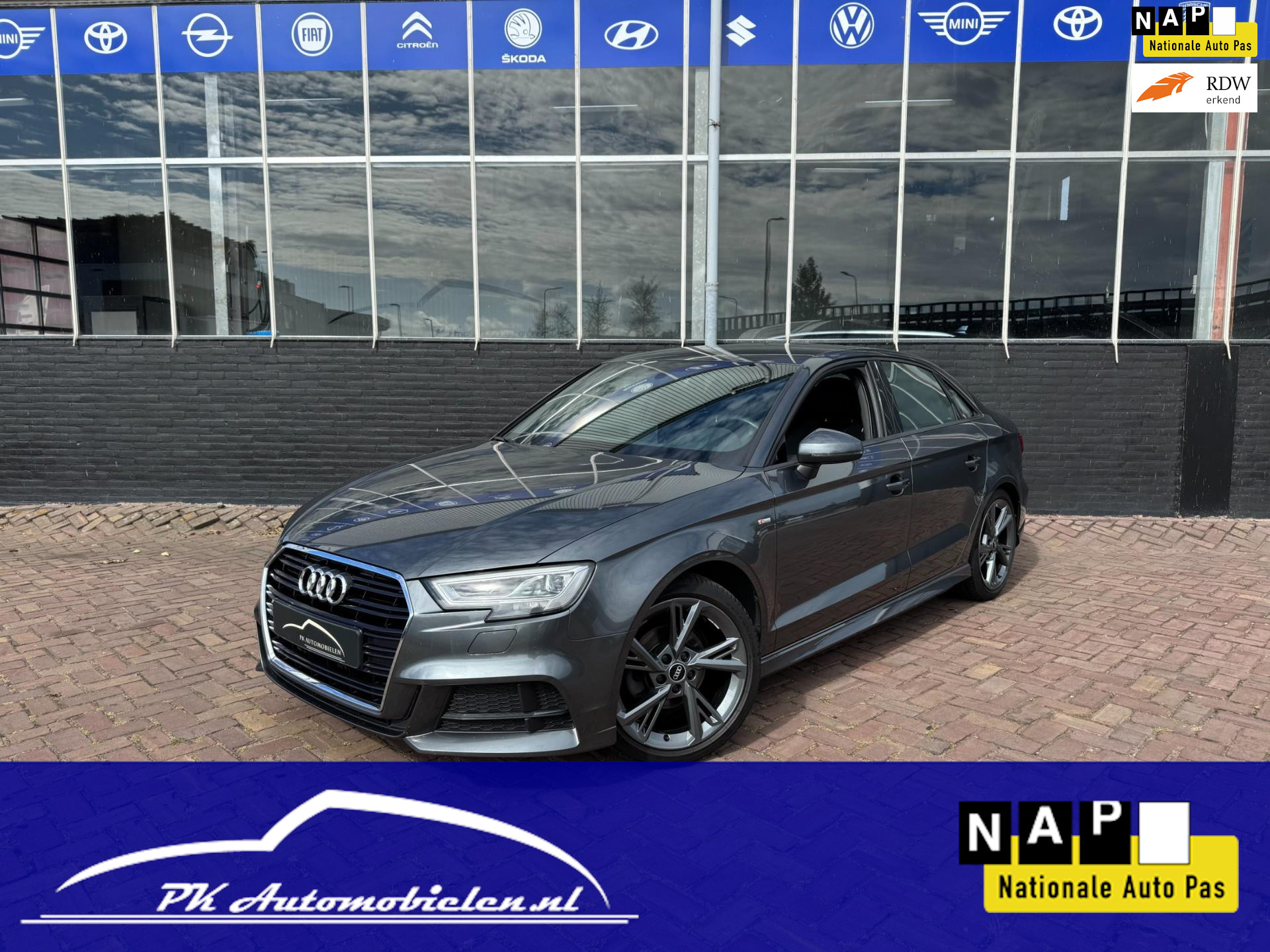 Audi A3 Limousine 1.0 TFSI Sport S-Line Edition 2017 - voorkant