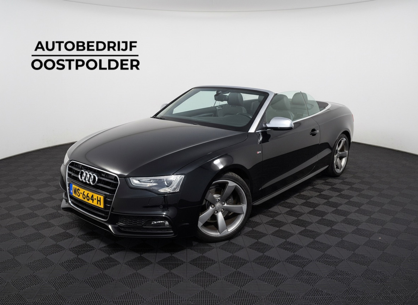 Audi A5 Cabriolet 1.8 TFSI Sport Edition Open Days 2015 - voorkant