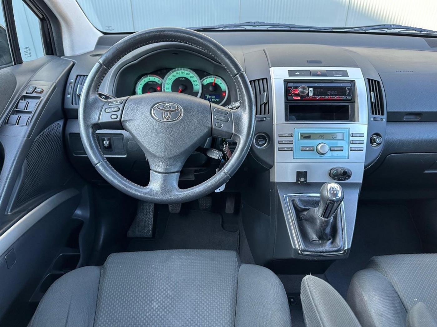 Foto van Toyota Toyota Corolla Verso
