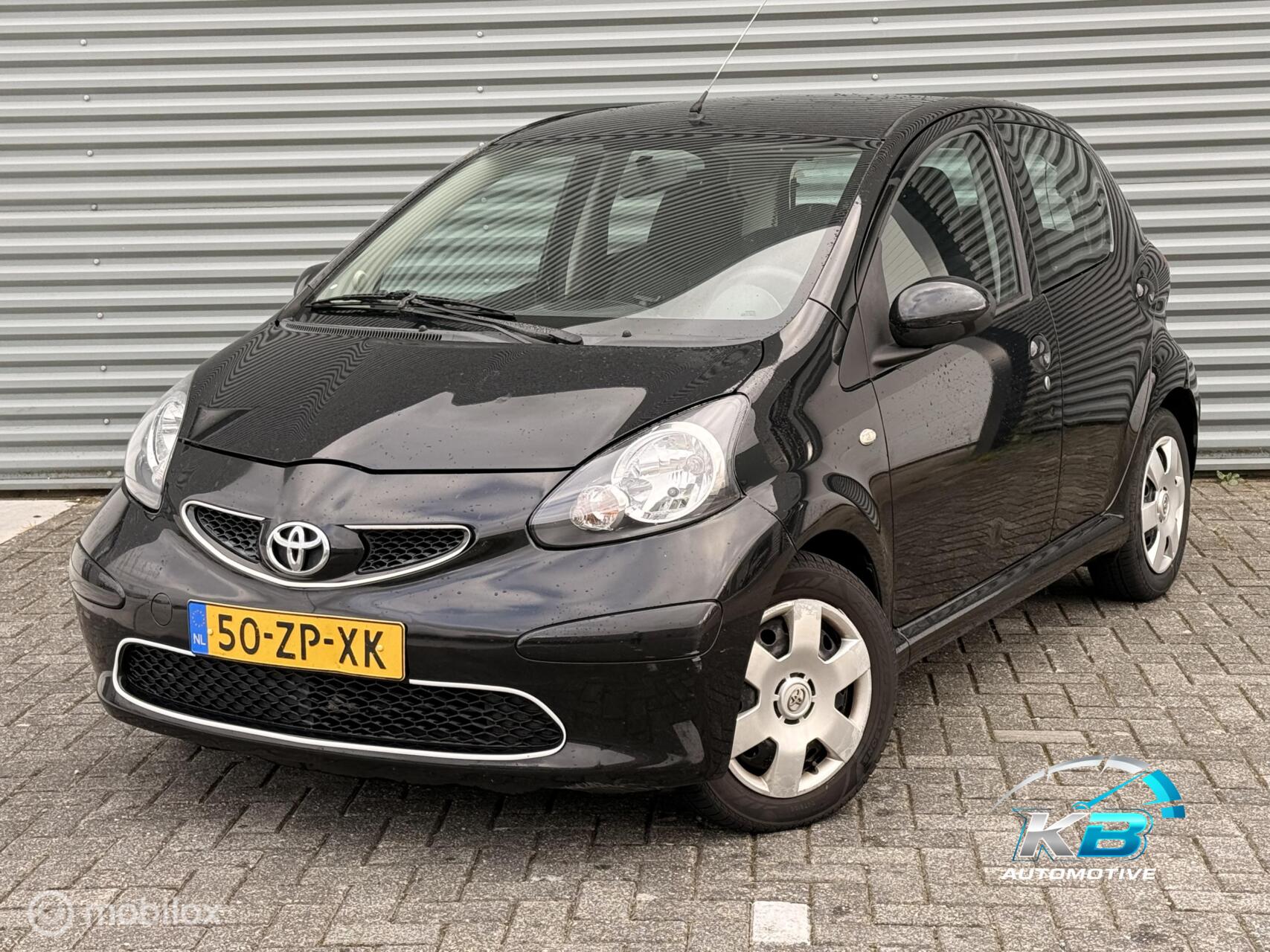 Toyota Toyota Aygo 1.0-12V + | nieuwe koppeling | nieuwe banden 2008 - voorkant