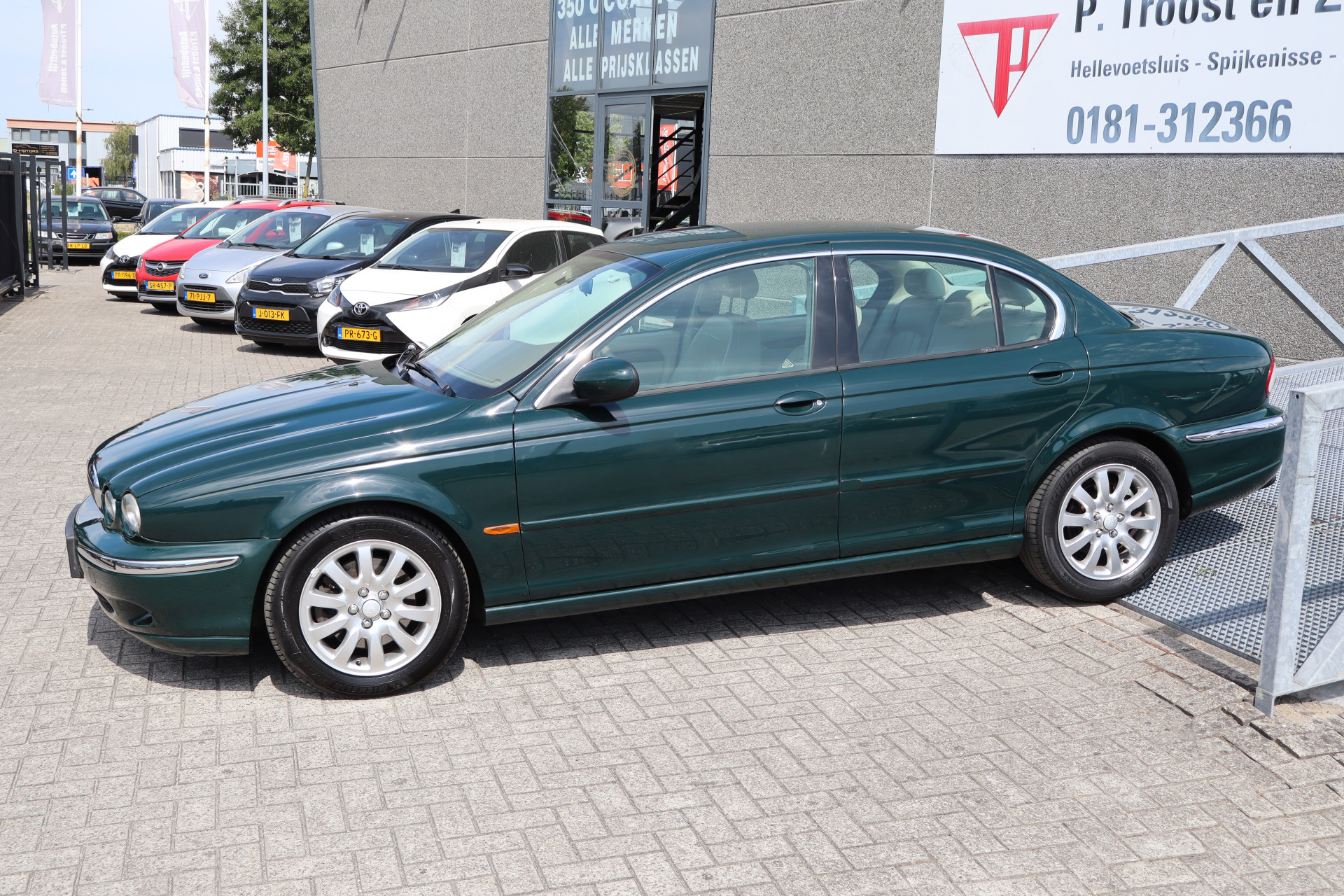 Foto van Jaguar X-type 2.5 V6 Executive