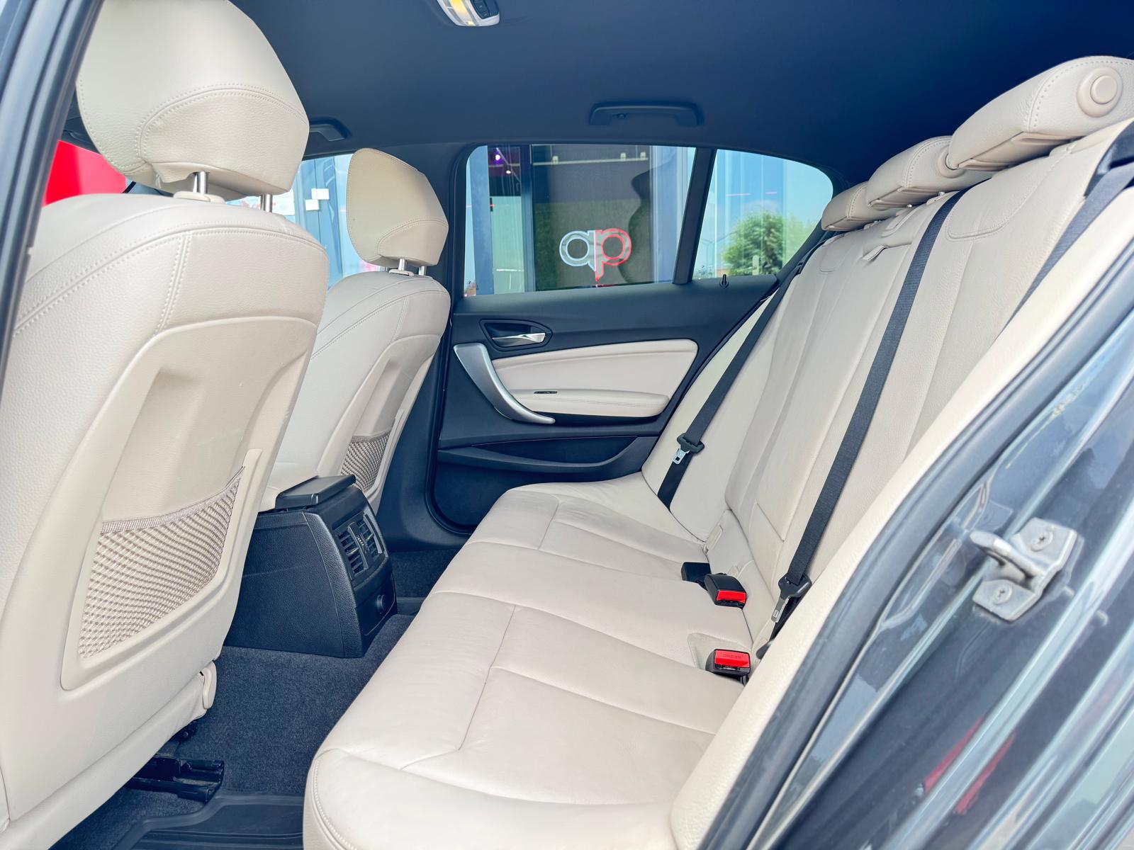 Foto van BMW M140i xDrive