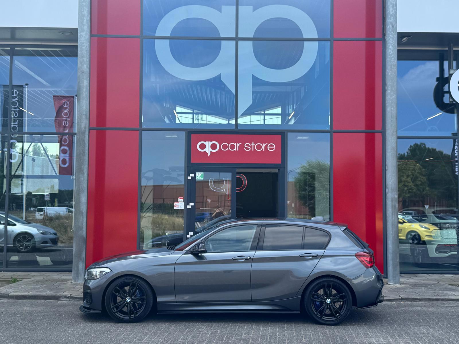 Foto van BMW M140i xDrive