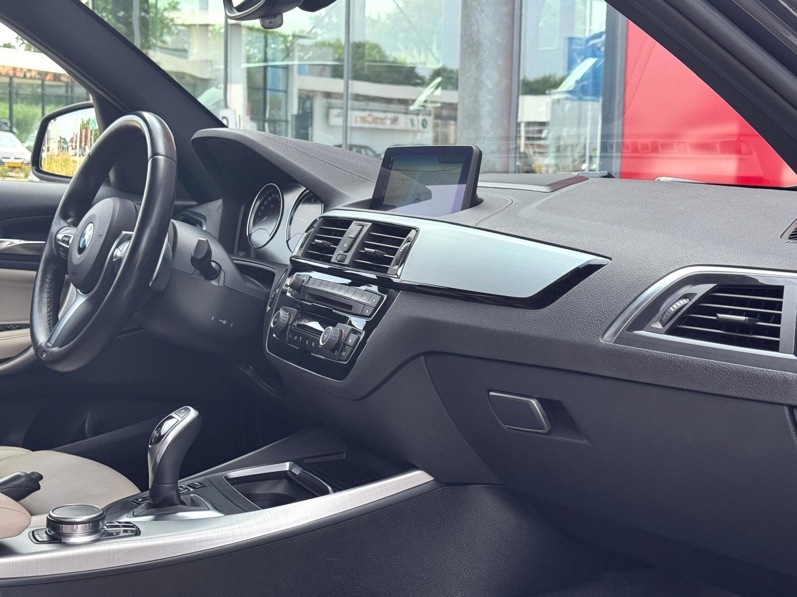 Foto van BMW M140i xDrive