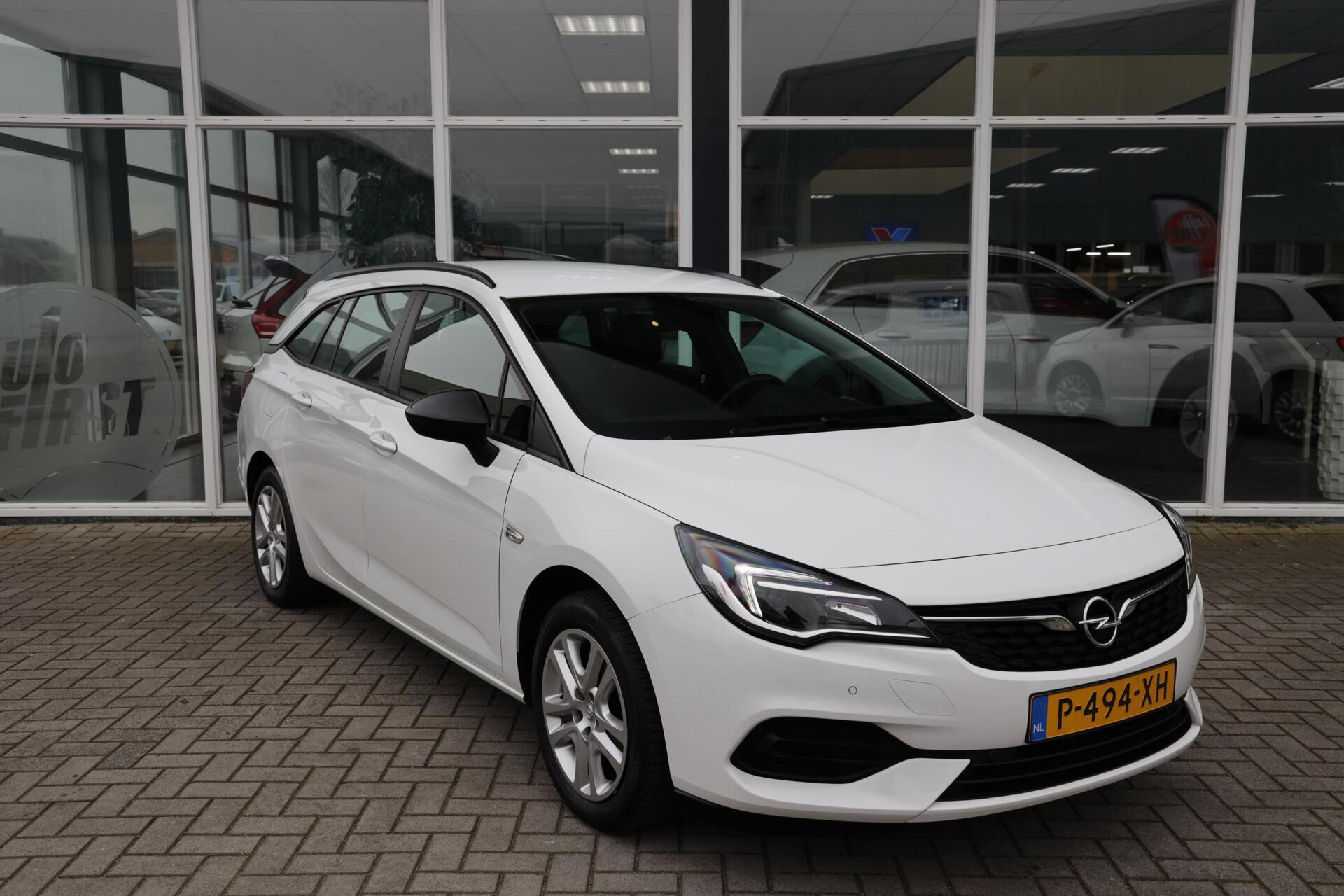 Foto van Opel Astra Sports Tourer