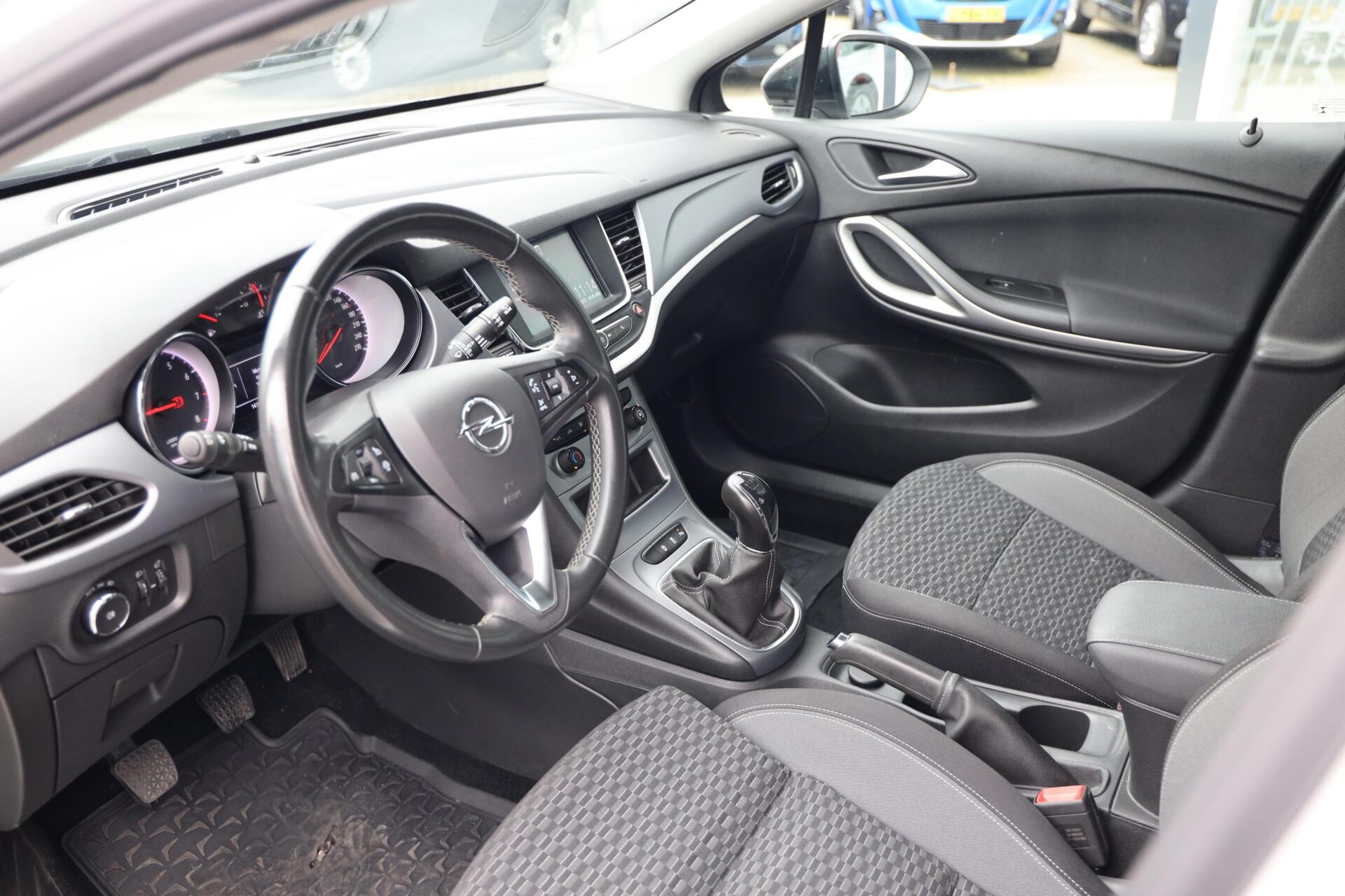 Foto van Opel Astra Sports Tourer