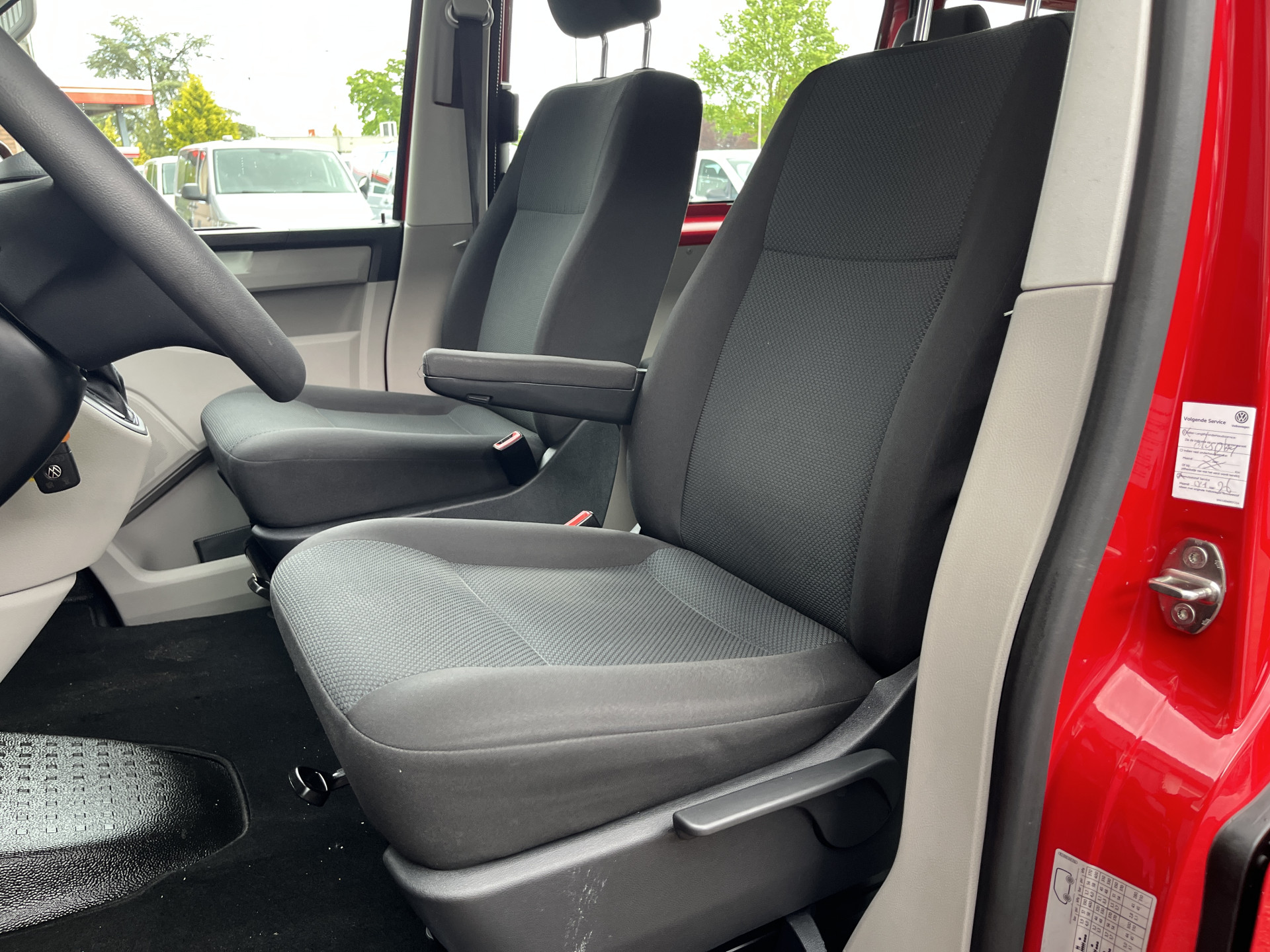Foto van Volkswagen Transporter Kombi