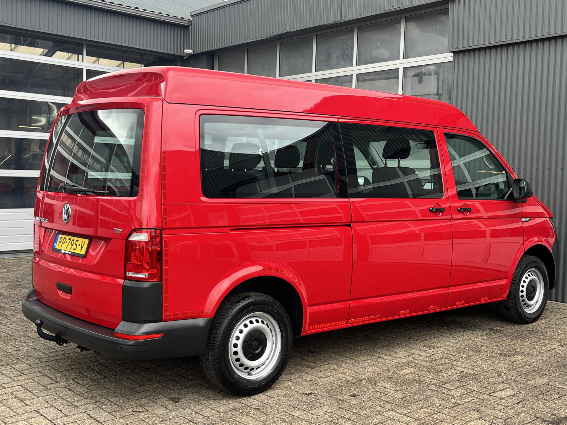 Foto van Volkswagen Transporter Kombi