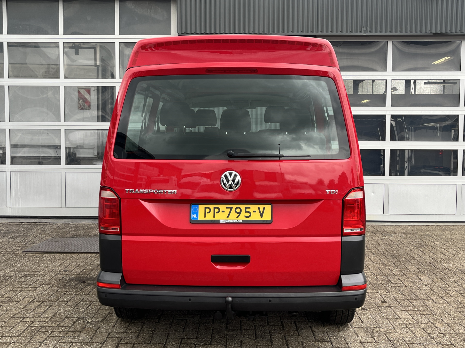 Foto van Volkswagen Transporter Kombi