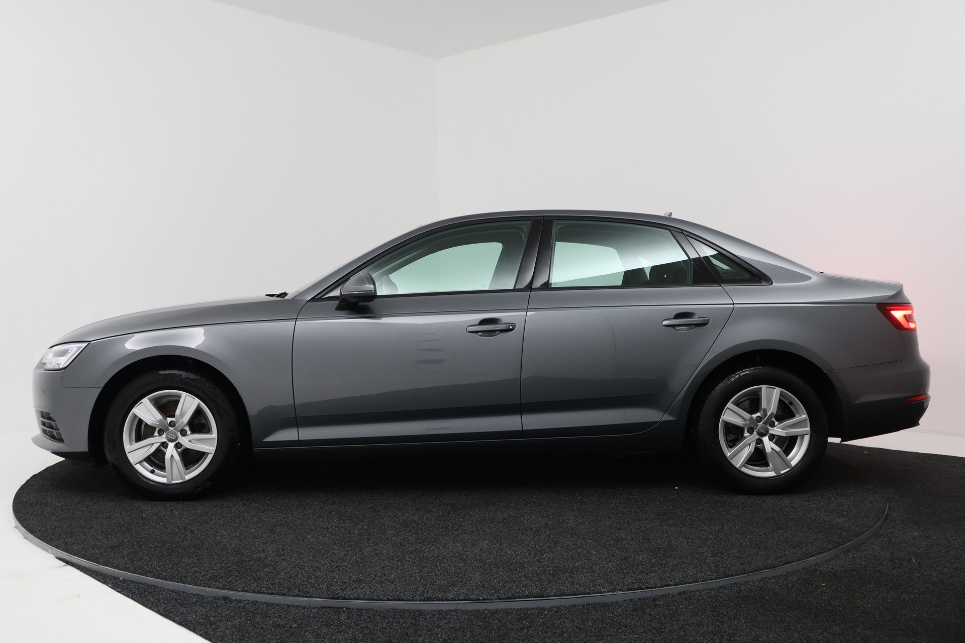 Foto van Audi A4 Limousine