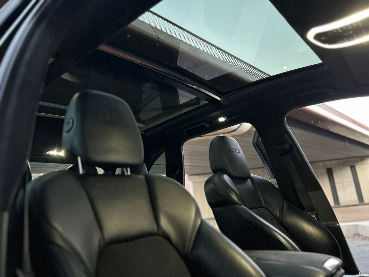 Foto van Porsche Cayenne GTS