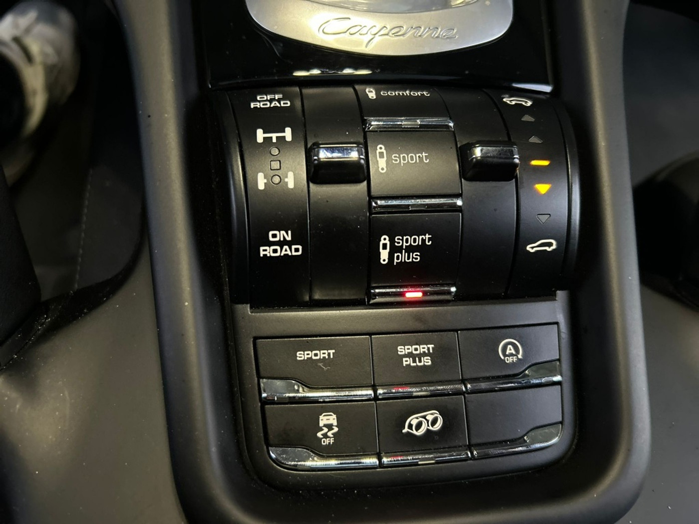 Foto van Porsche Cayenne GTS