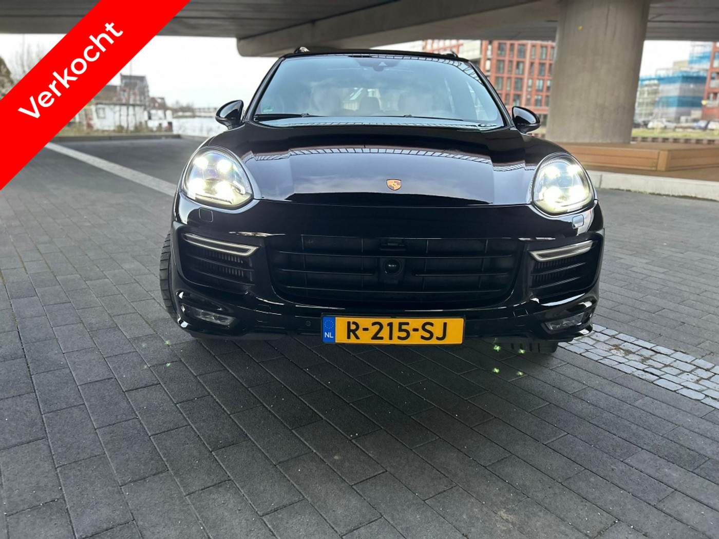 Porsche Cayenne GTS 3.6 GTS Full Optie PANO 2016 - voorkant