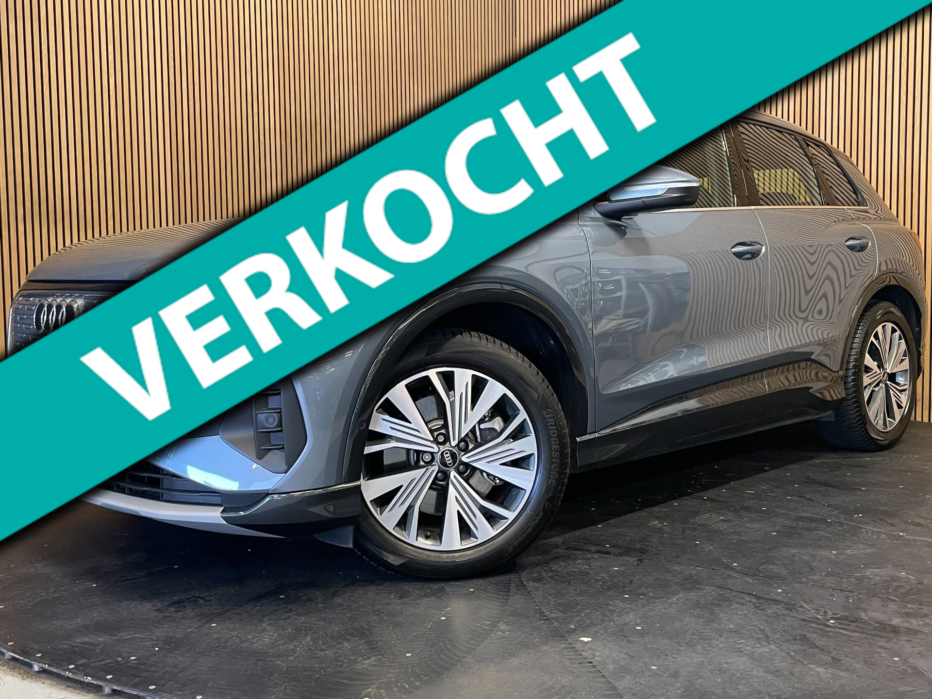 Audi Q4 40 E-tron 40 Advanced Edition 77 kWh|90% SOH|ELEK.TREKHAAK|ACC|CARPLAY|CAMERA|STOELVERW.|NAVI|NAP|NL-AUTO|INCL. BTW|1e EIG| 2022 - voorkant