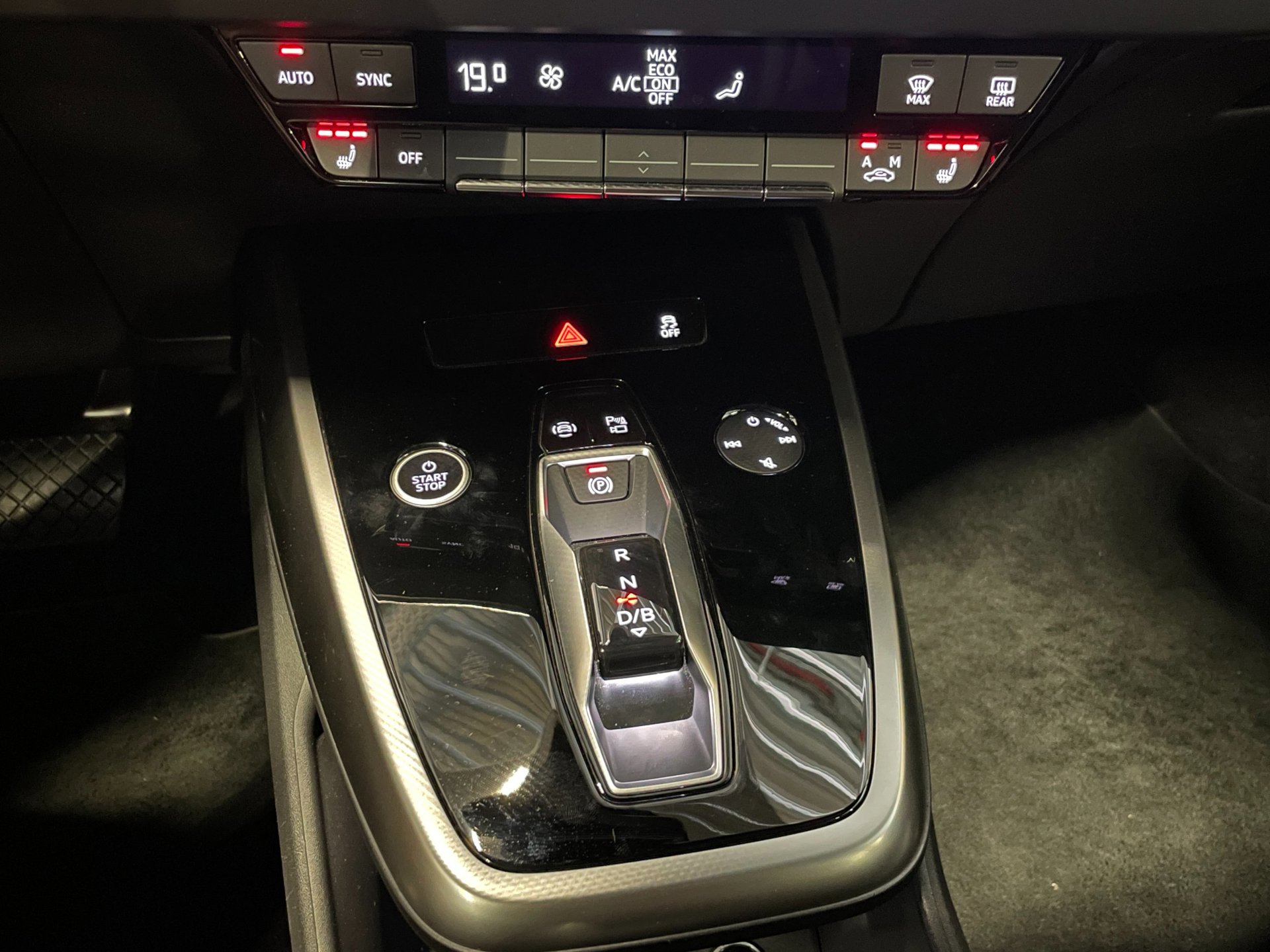 Foto van Audi Q4 40 E-tron