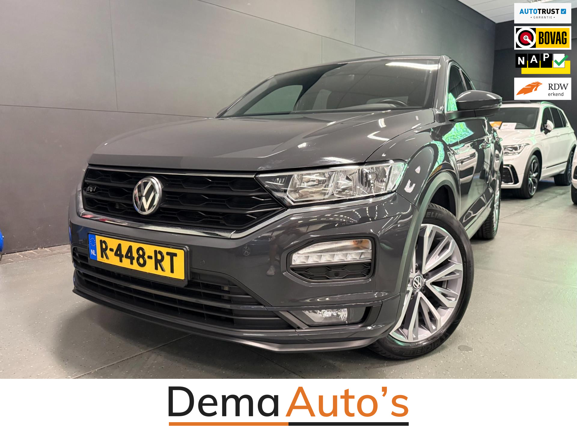 Volkswagen T-roc 2.0 TSI 4Motion Sport R-LINE/NAVI/ECC/PDC/CRUISE/DSG 2019 - voorkant