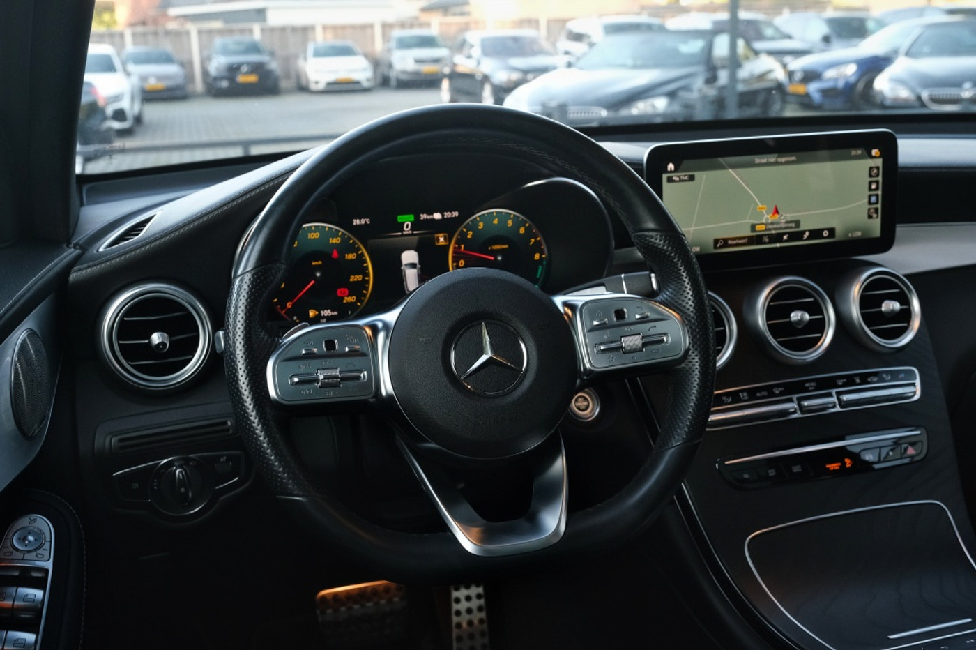 Foto van Mercedes-Benz GLC 300 E 4Matic