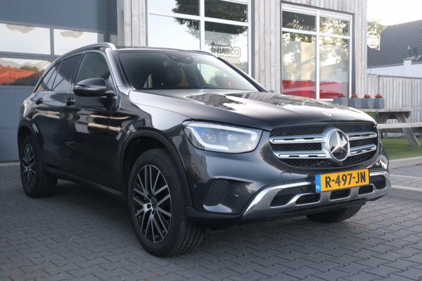 Foto van Mercedes-Benz GLC 300 E 4Matic