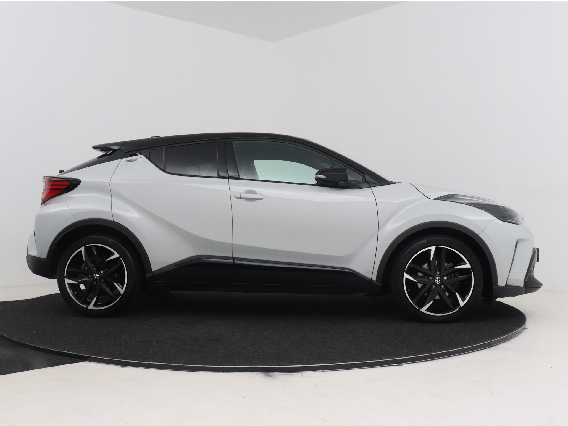 Foto van Toyota Toyota C-hr