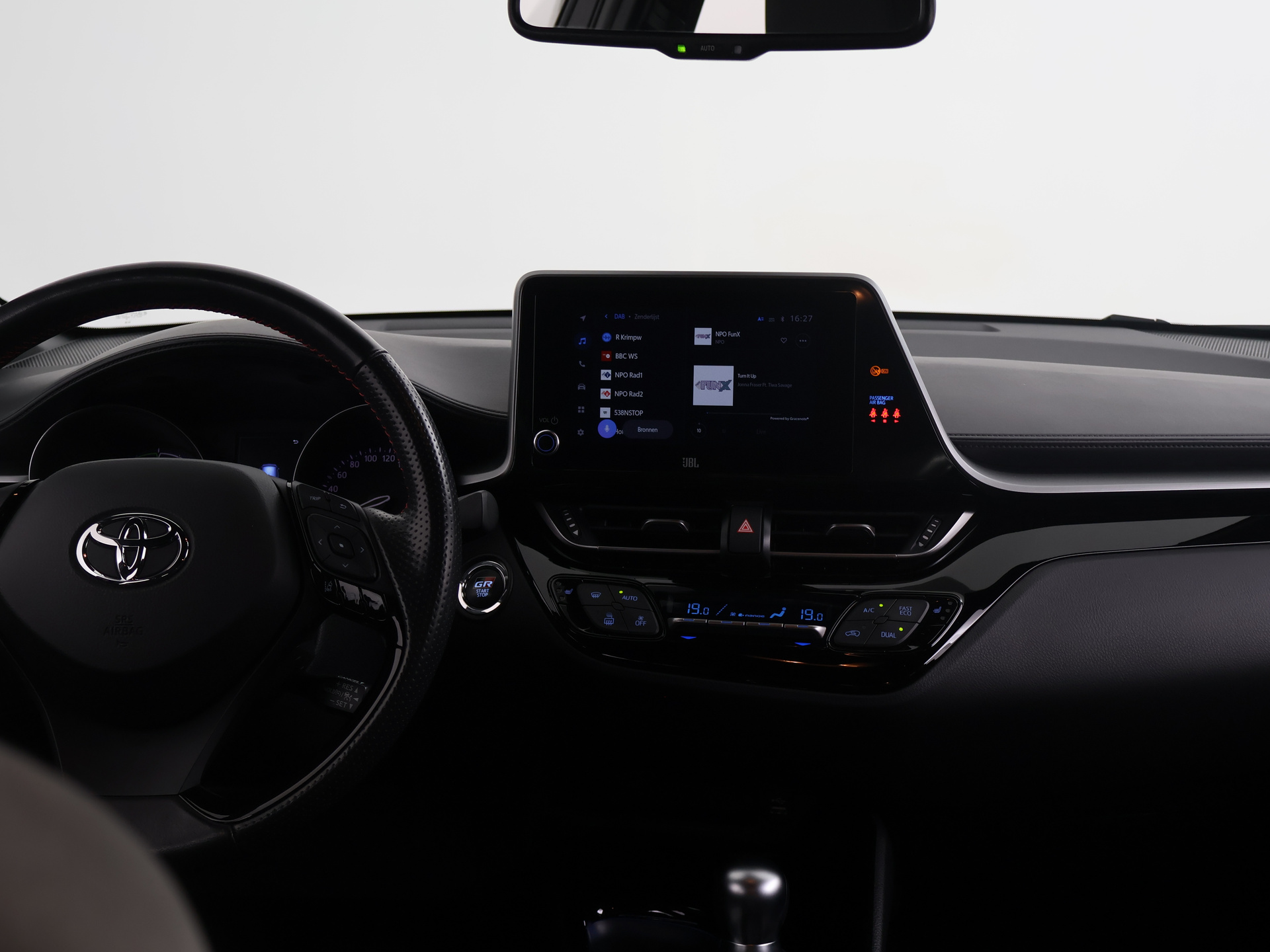 Foto van Toyota Toyota C-hr