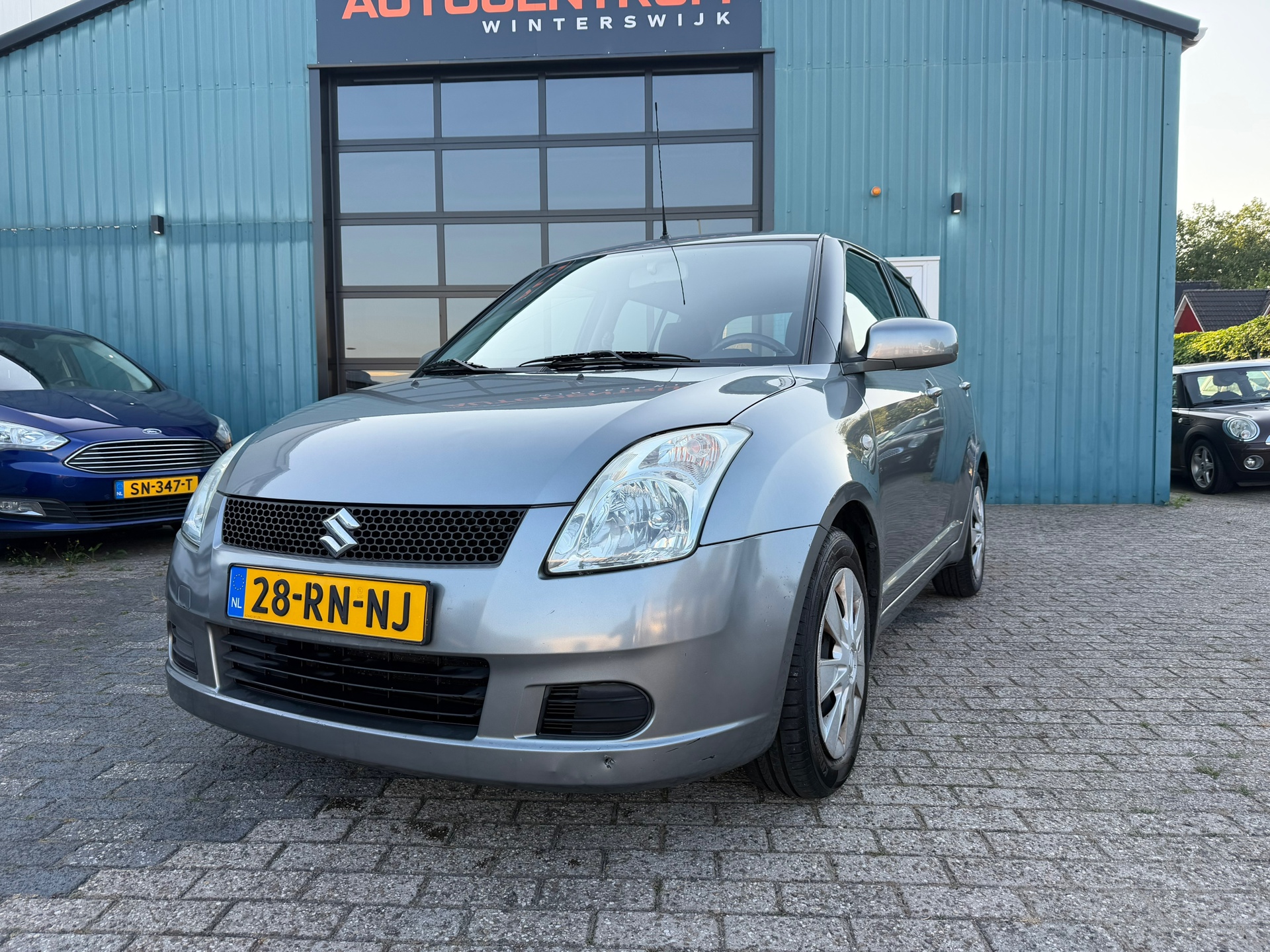 Suzuki Swift 1.3 GLS NweApk Airco LageKM 2005 - voorkant