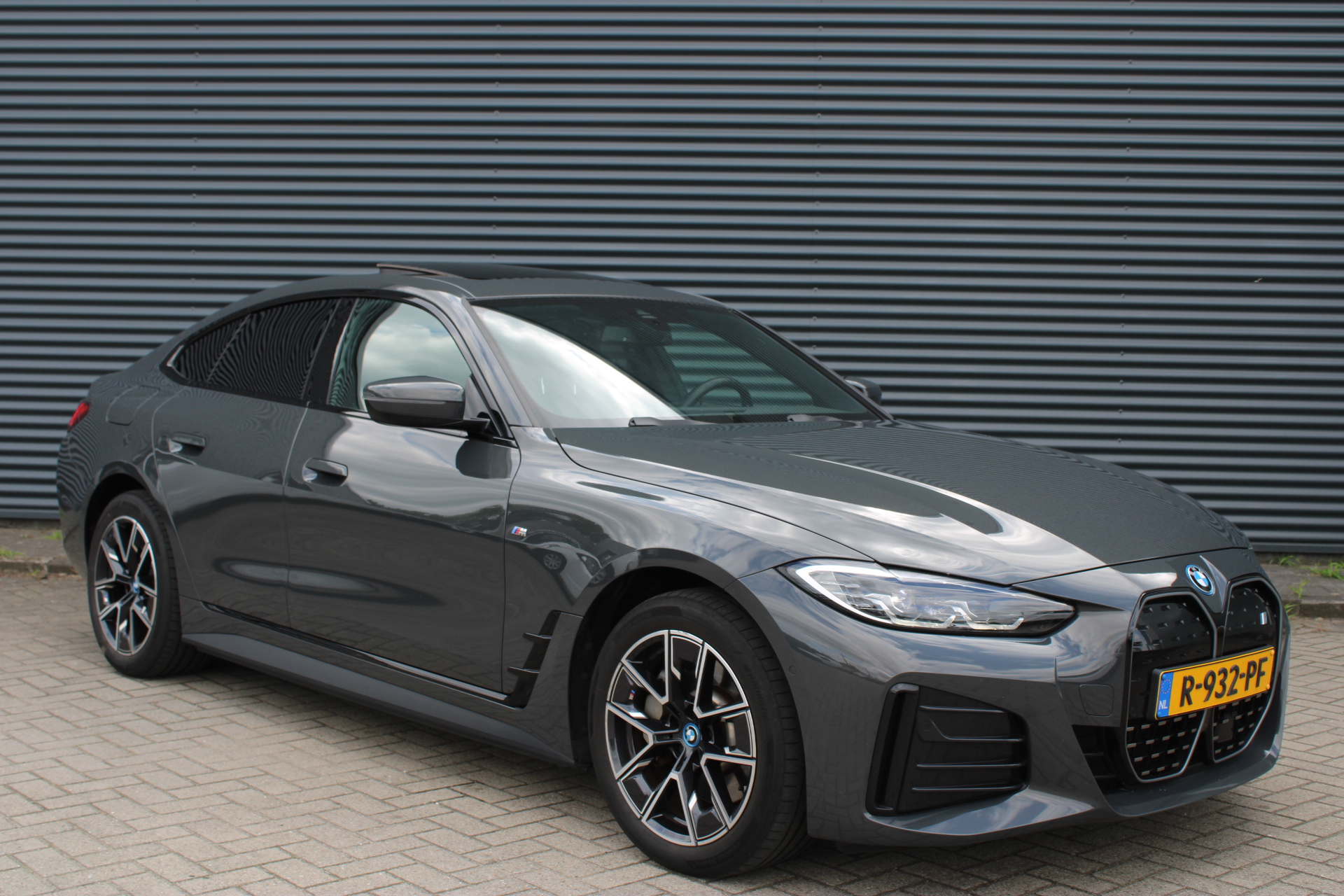 Foto van BMW I4 Edrive40