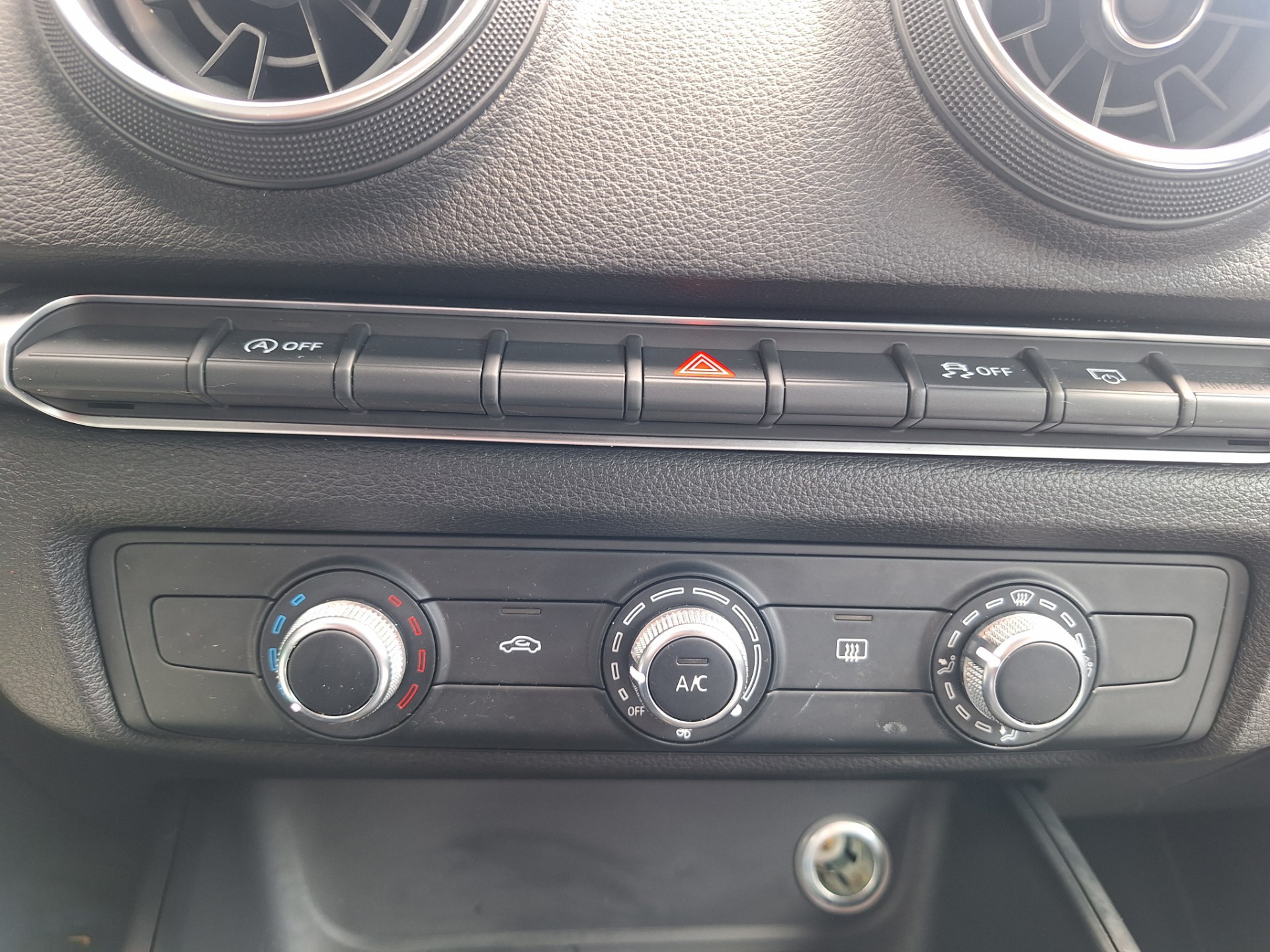Foto van Audi A3 Limousine
