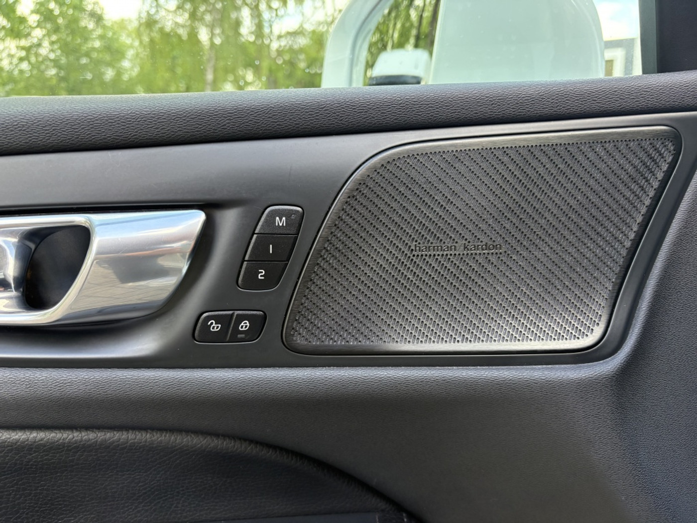 Foto van Volvo V60 T8 Twin Engine