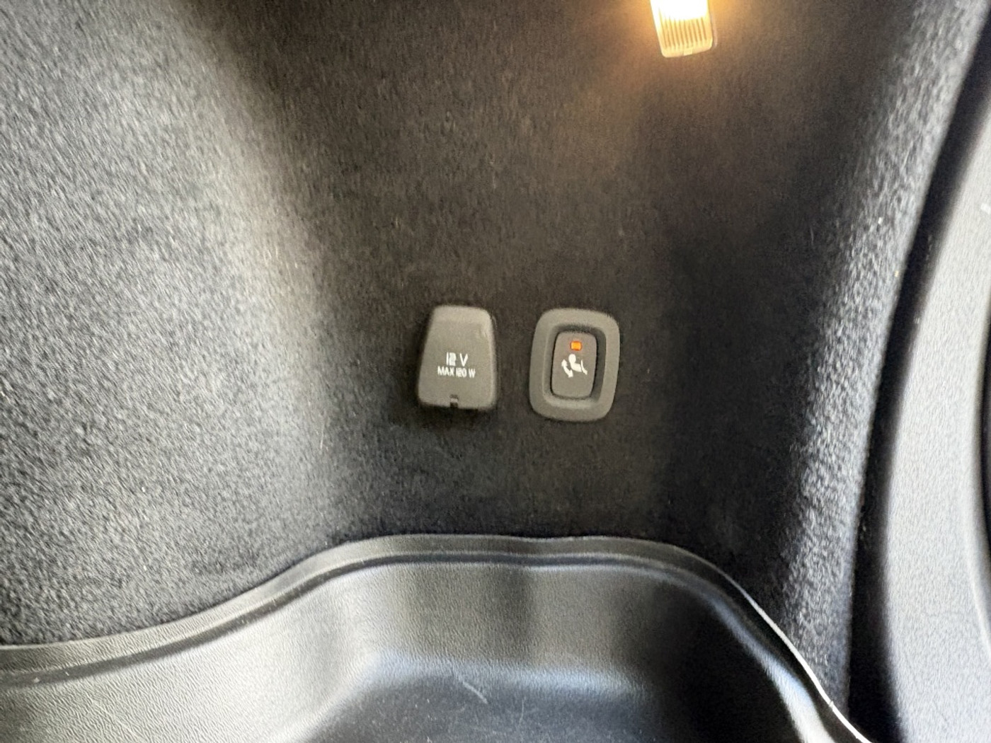 Foto van Volvo V60 T8 Twin Engine