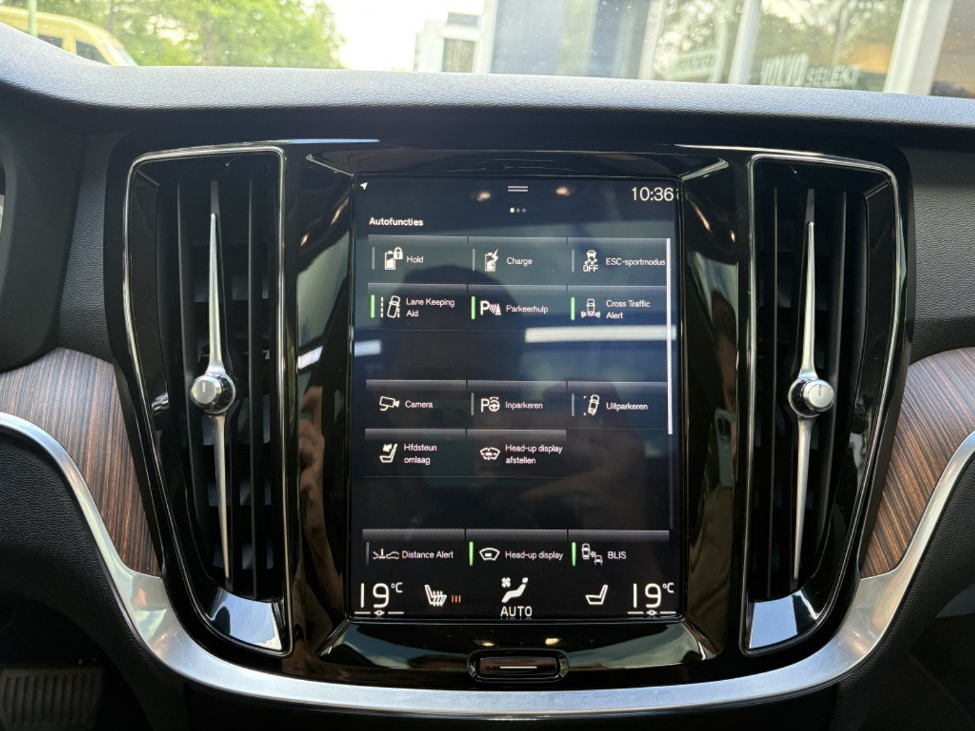 Foto van Volvo V60 T8 Twin Engine