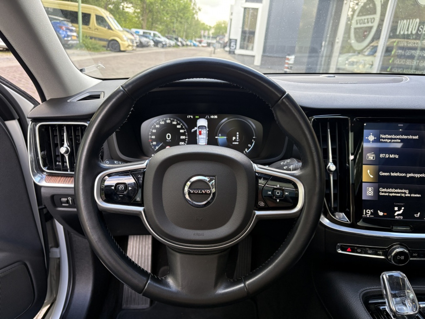 Foto van Volvo V60 T8 Twin Engine