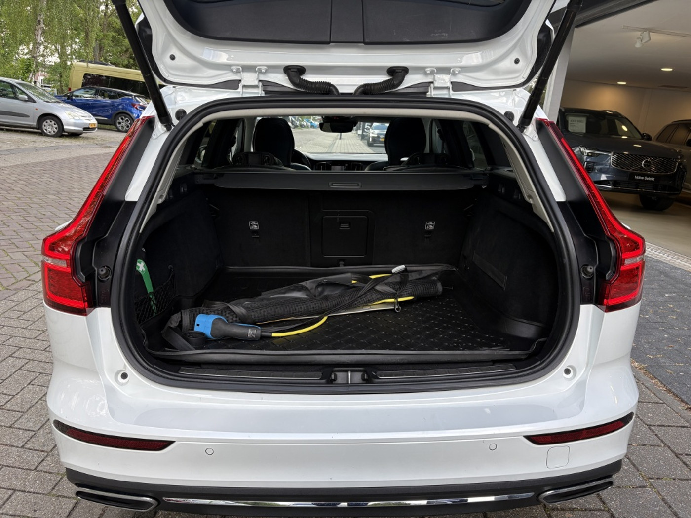 Foto van Volvo V60 T8 Twin Engine