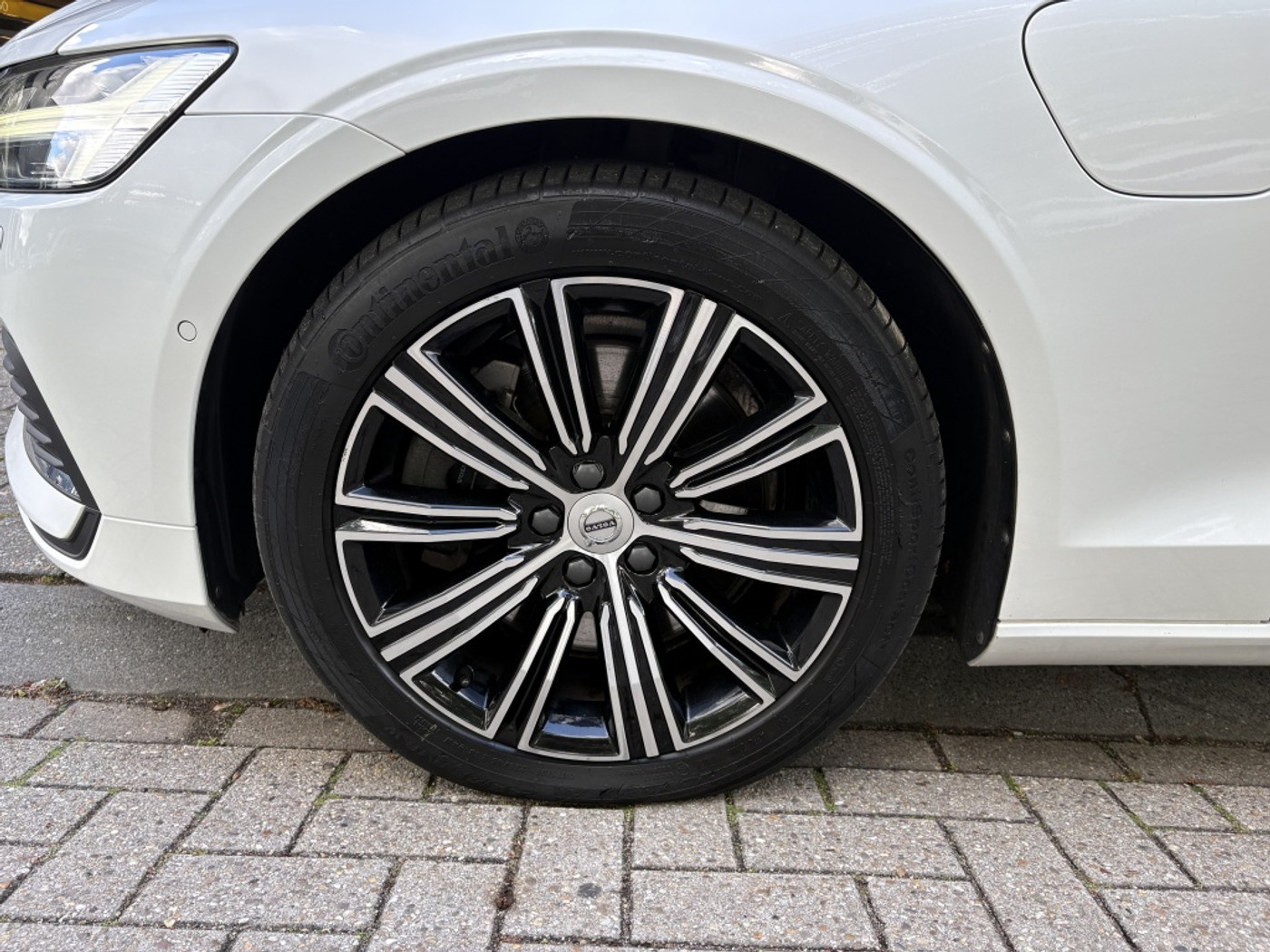 Foto van Volvo V60 T8 Twin Engine