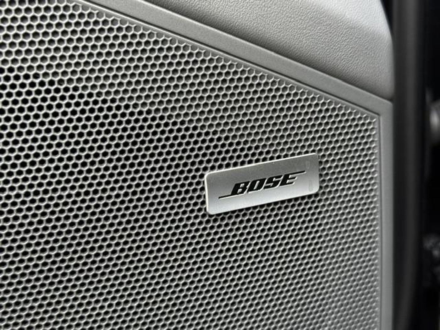 Foto van Porsche Cayenne E-hybrid