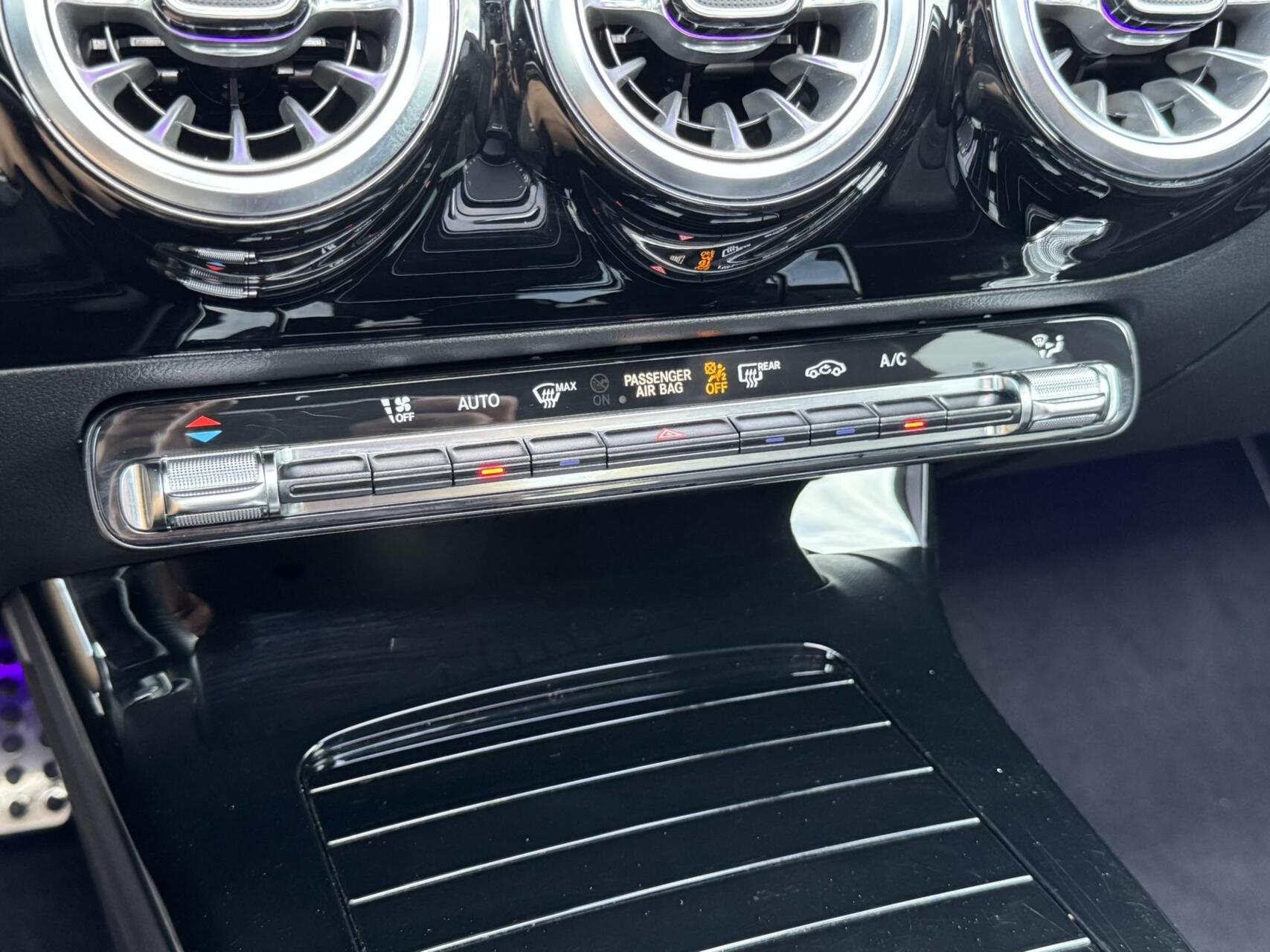 Foto van Mercedes-Benz Cla 200