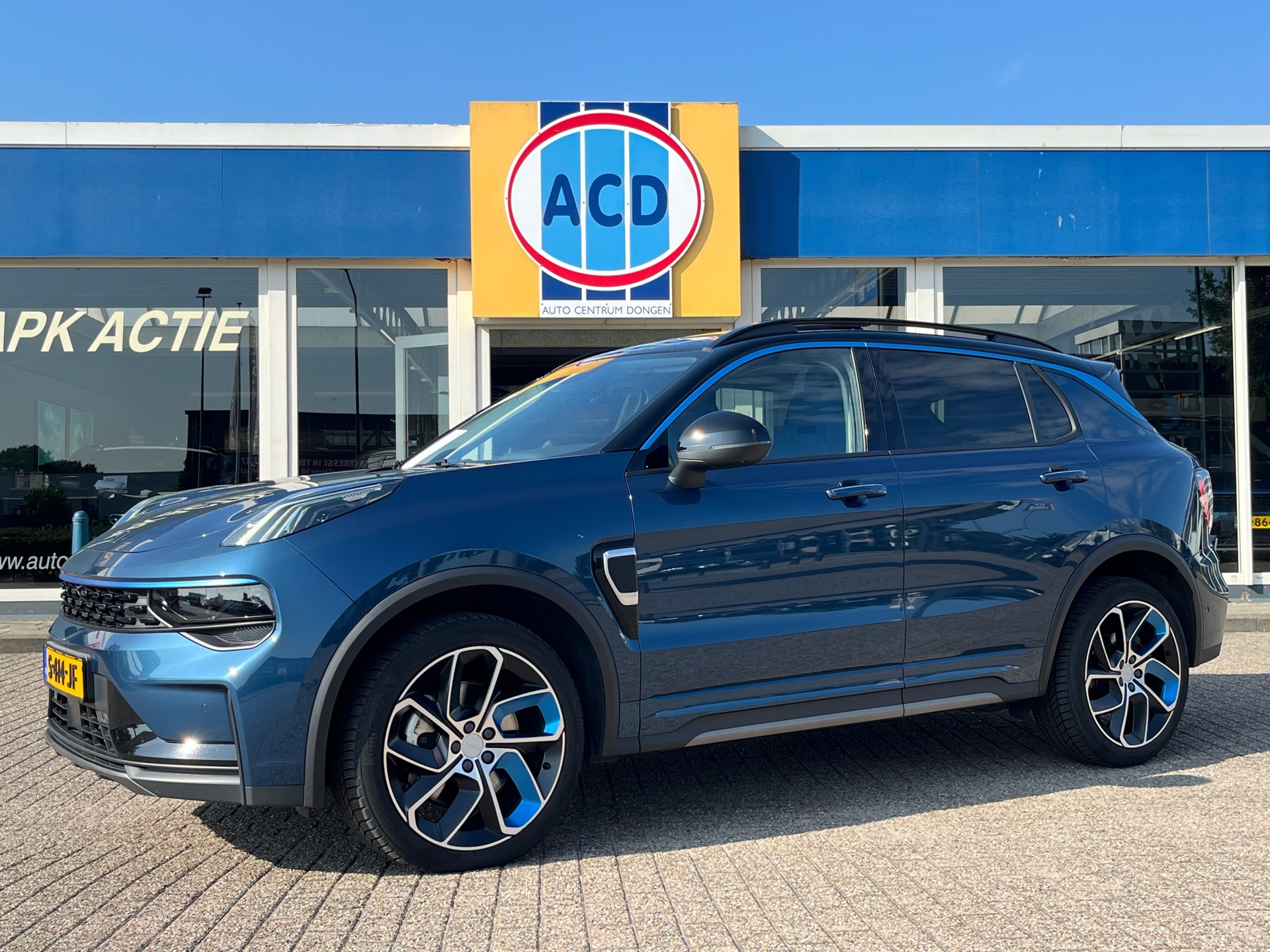 Foto van Lynk&co LYNK & Co 01