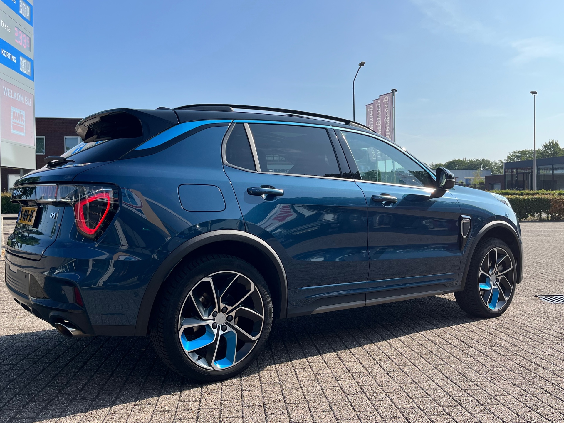 Foto van Lynk&co LYNK & Co 01