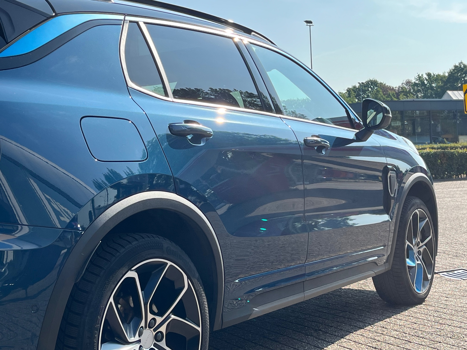 Foto van Lynk&co LYNK & Co 01