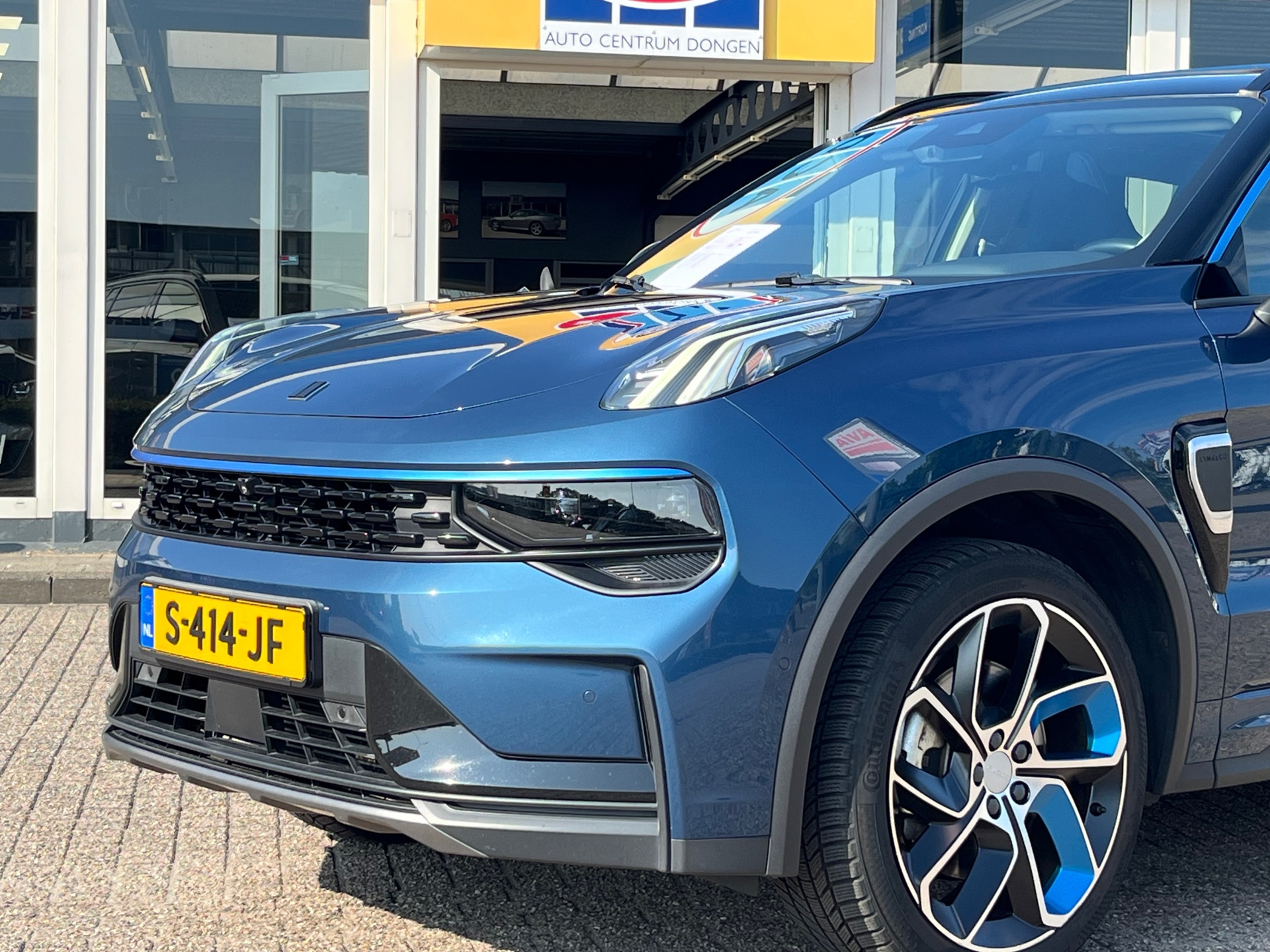 Foto van Lynk&co LYNK & Co 01
