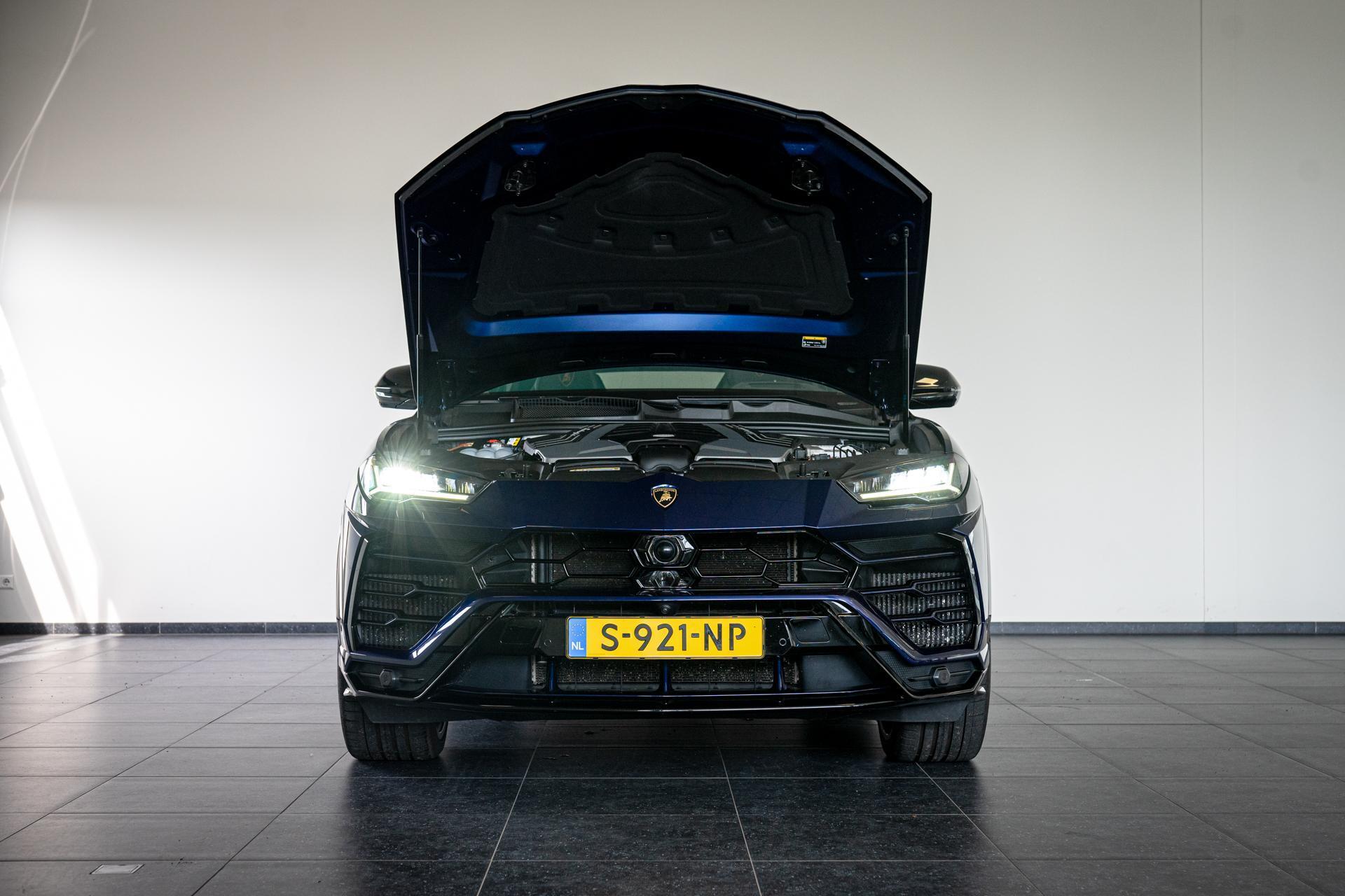 Foto van Lamborghini Urus